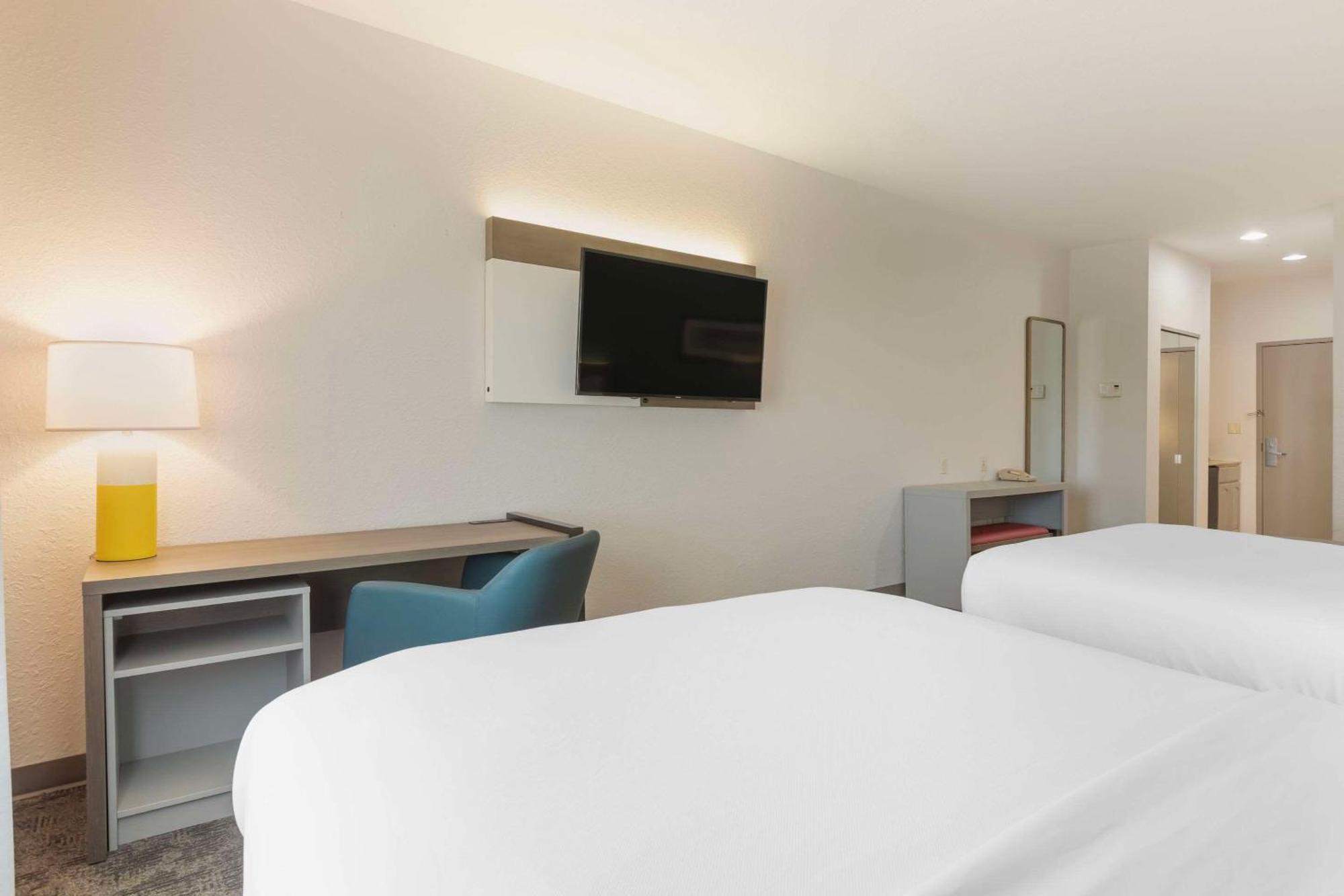 Comfort Inn & Suites Davenport - Quad Cities Eksteriør bilde