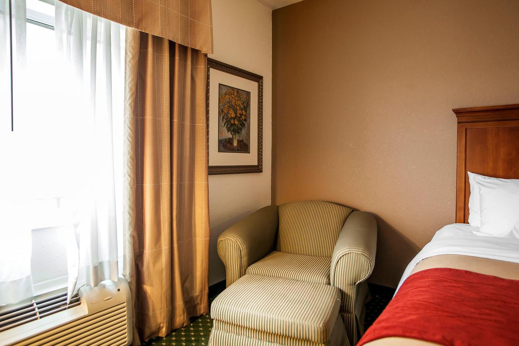 Comfort Inn & Suites Davenport - Quad Cities Eksteriør bilde