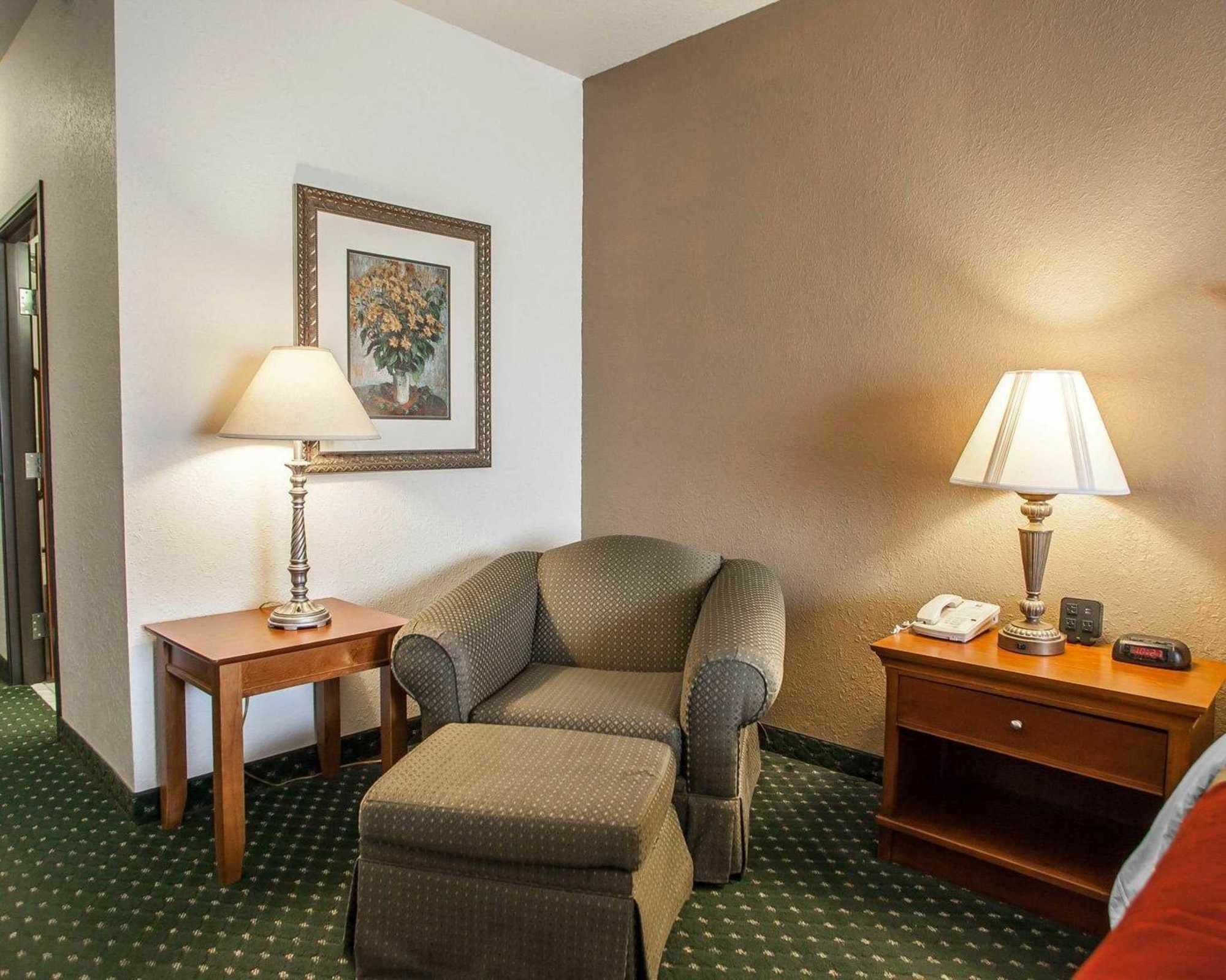 Comfort Inn & Suites Davenport - Quad Cities Eksteriør bilde